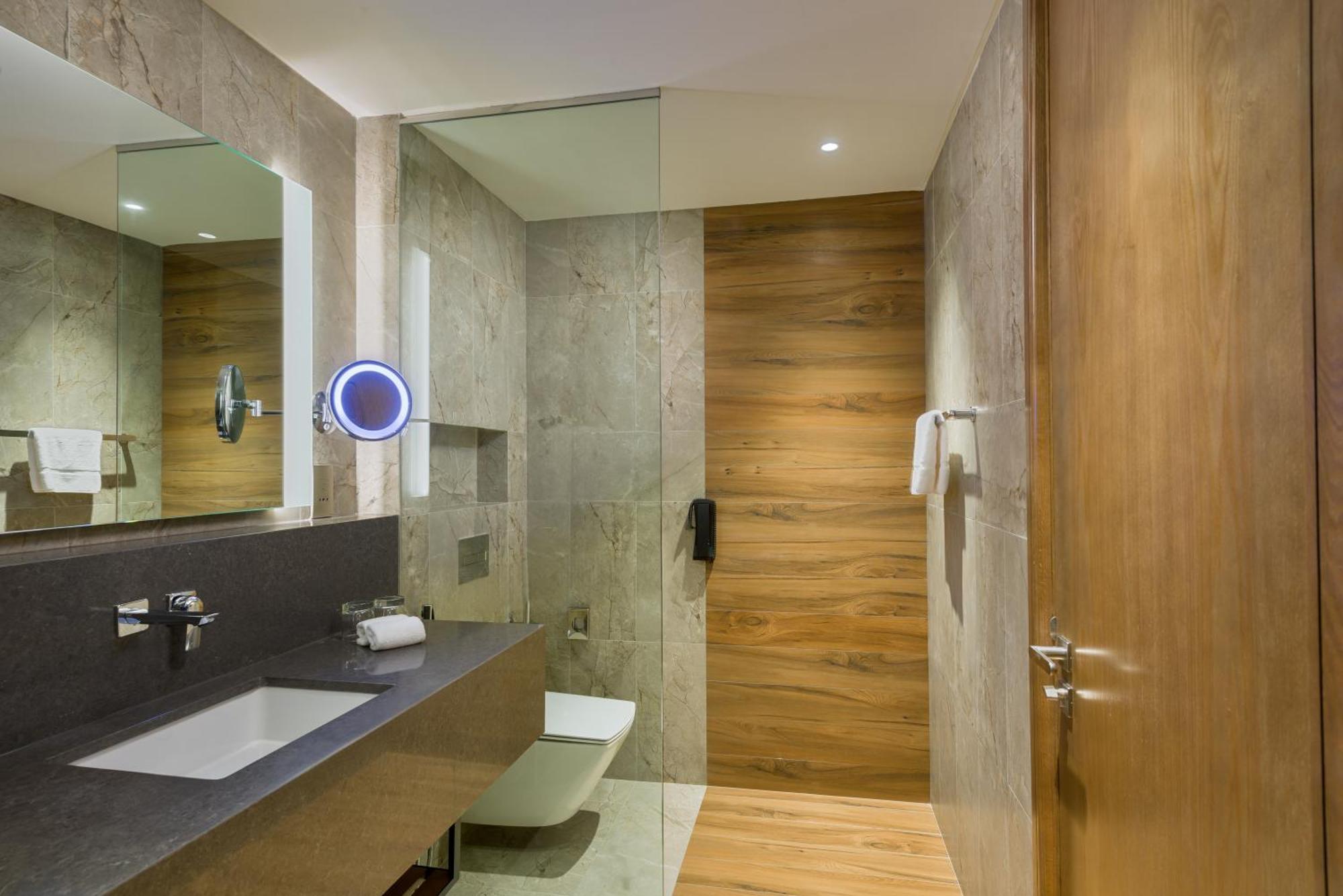 Intercityhotel Bawshar Maskat Exteriér fotografie